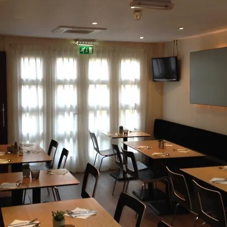 Dutch Design Vondelpark Otel 3*