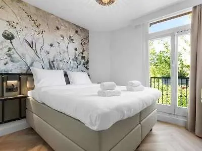 Dutch Design Vondelpark אמסטרדם