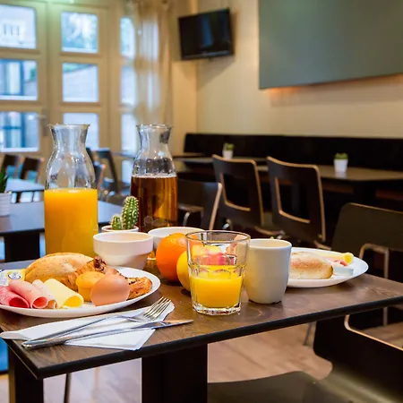 Hotel Dutch Design Vondelpark Amsterdam