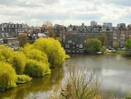 Dutch Design Vondelpark Otel 3*