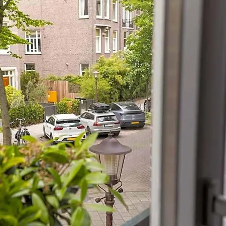 Dutch Design Vondelpark Otel 3*