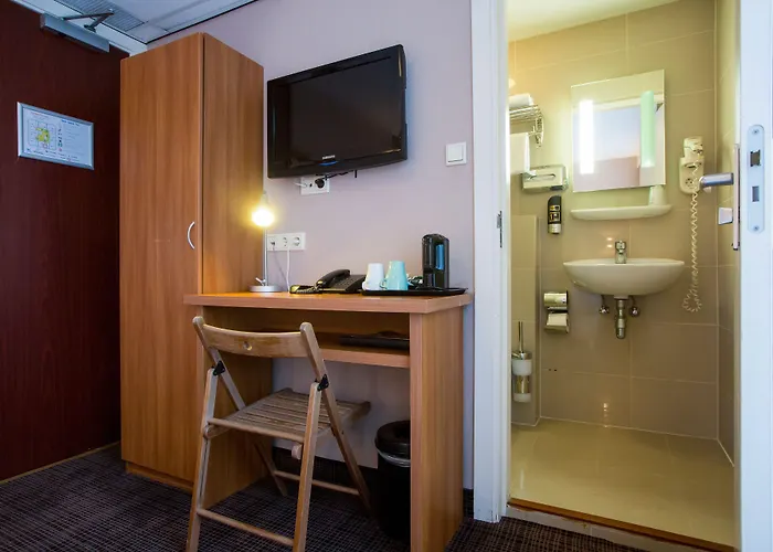 Dutch Design Vondelpark Otel