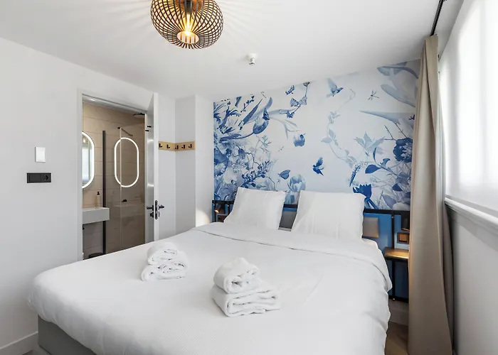 Dutch Design Vondelpark Otel