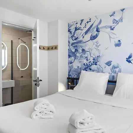 Hotel Dutch Design Vondelpark 3*