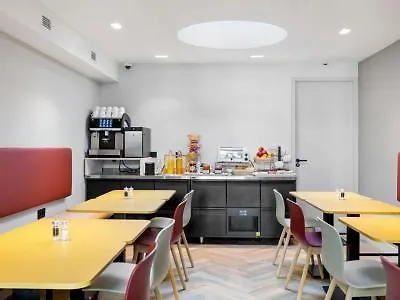 Hotel Dutch Design Vondelpark 3*